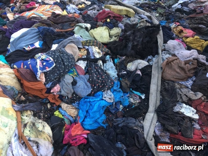 Zdjęcie w galerii na portalu naszraciborz.pl: Komunikat Starostwa Powiatowego. Odpady w Raciborzu-Brzeziu przy Zakładowej gromadzono nielegalnie! wiadomości z regionu