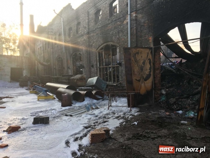 Zdjęcie w galerii na portalu naszraciborz.pl: Komunikat Starostwa Powiatowego. Odpady w Raciborzu-Brzeziu przy Zakładowej gromadzono nielegalnie! wiadomości z regionu