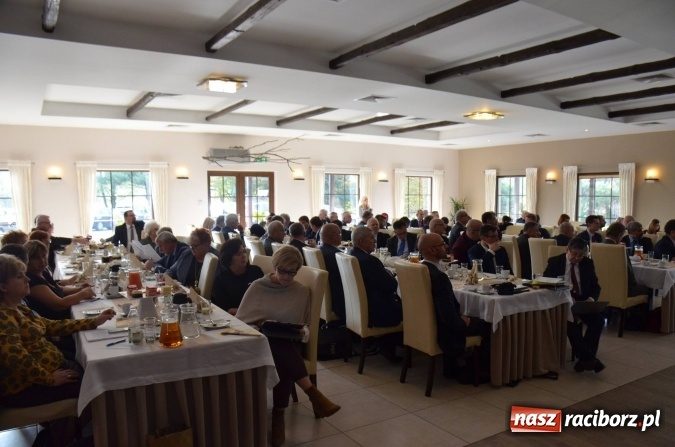 Zdjęcie w galerii na portalu naszraciborz.pl: Udział funduszu w konwencie wójtów, burmistrzów i starostów  wiadomości z regionu
