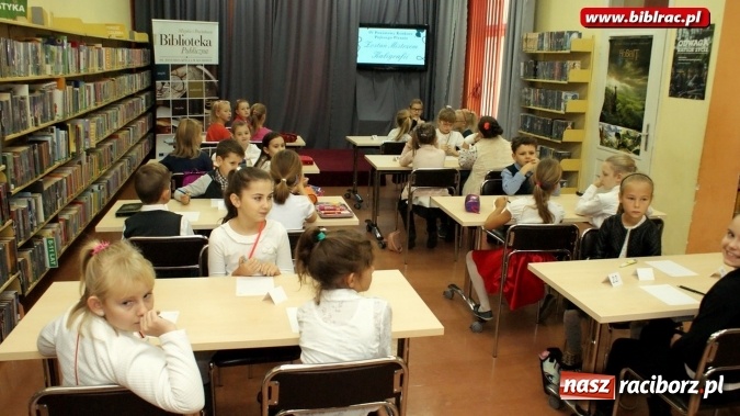 Zdjęcie w galerii na portalu naszraciborz.pl: Być Mistrzem Kaligrafii, czyli IV Powiatowy Konkurs Pięknego Pisania w bibliotece wiadomości z regionu