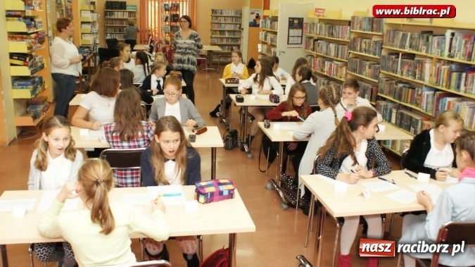 Zdjęcie w galerii na portalu naszraciborz.pl: Być Mistrzem Kaligrafii, czyli IV Powiatowy Konkurs Pięknego Pisania w bibliotece wiadomości z regionu