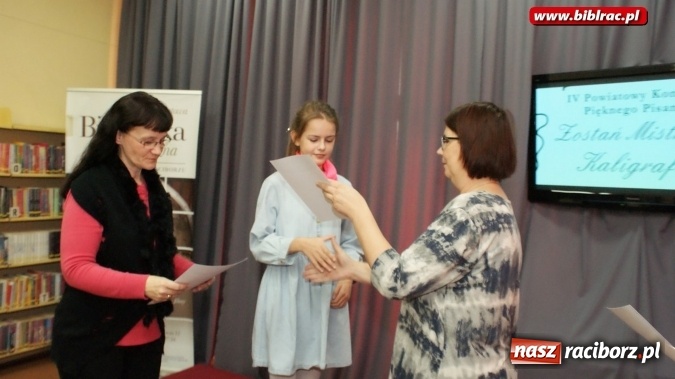 Zdjęcie w galerii na portalu naszraciborz.pl: Być Mistrzem Kaligrafii, czyli IV Powiatowy Konkurs Pięknego Pisania w bibliotece wiadomości z regionu