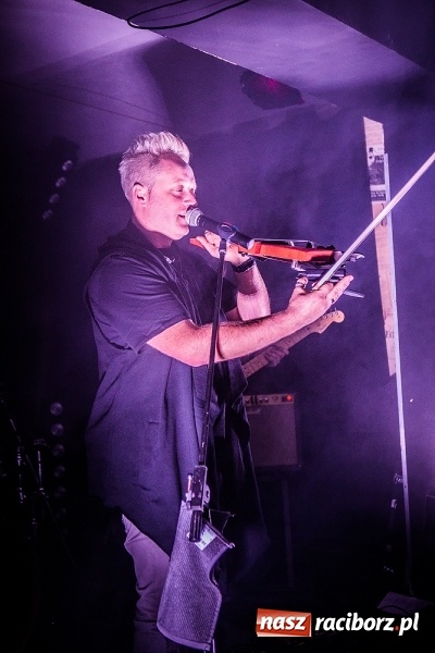 Zdjęcie w galerii na portalu naszraciborz.pl: Festiwal Wiatraki w muzycznej odsłonie na Końcu Świata wiadomości z regionu