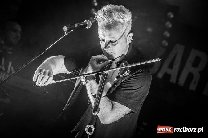 Zdjęcie w galerii na portalu naszraciborz.pl: Festiwal Wiatraki w muzycznej odsłonie na Końcu Świata wiadomości z regionu