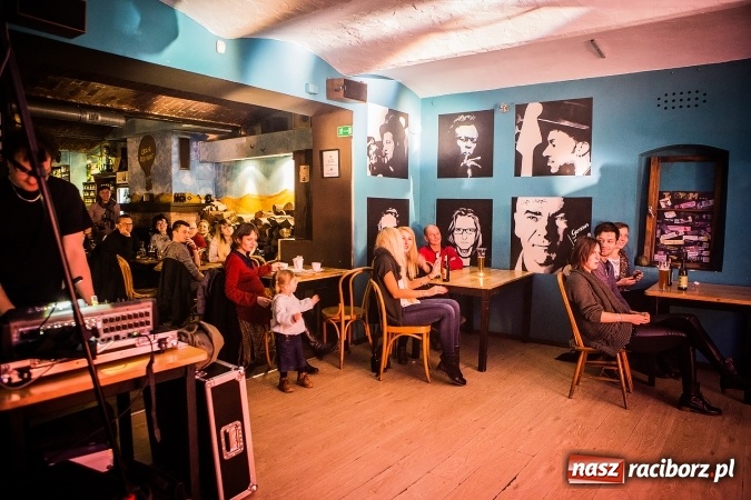 Zdjęcie w galerii na portalu naszraciborz.pl: Festiwal Wiatraki w muzycznej odsłonie na Końcu Świata wiadomości z regionu