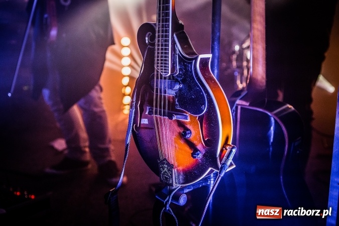 Zdjęcie w galerii na portalu naszraciborz.pl: Festiwal Wiatraki w muzycznej odsłonie na Końcu Świata wiadomości z regionu