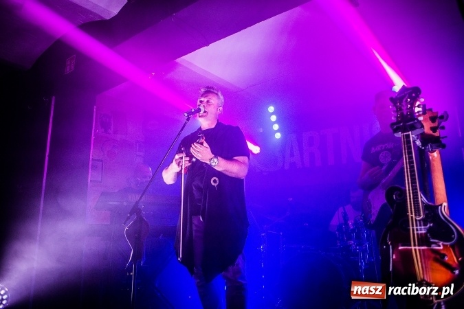 Zdjęcie w galerii na portalu naszraciborz.pl: Festiwal Wiatraki w muzycznej odsłonie na Końcu Świata wiadomości z regionu