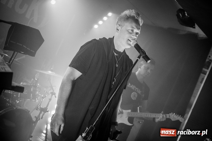 Zdjęcie w galerii na portalu naszraciborz.pl: Festiwal Wiatraki w muzycznej odsłonie na Końcu Świata wiadomości z regionu