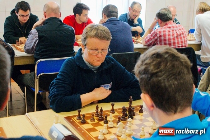Zdjęcie w galerii na portalu naszraciborz.pl: XII Międzynarodowy Memoriał Szachowy im. Wiesława Hanczarka w Raciborzu. Sprawdź wyniki! wiadomości z regionu