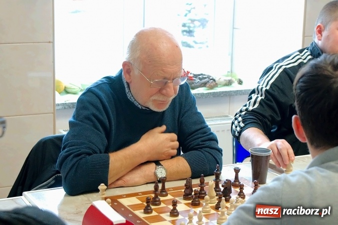 Zdjęcie w galerii na portalu naszraciborz.pl: XII Międzynarodowy Memoriał Szachowy im. Wiesława Hanczarka w Raciborzu. Sprawdź wyniki! wiadomości z regionu