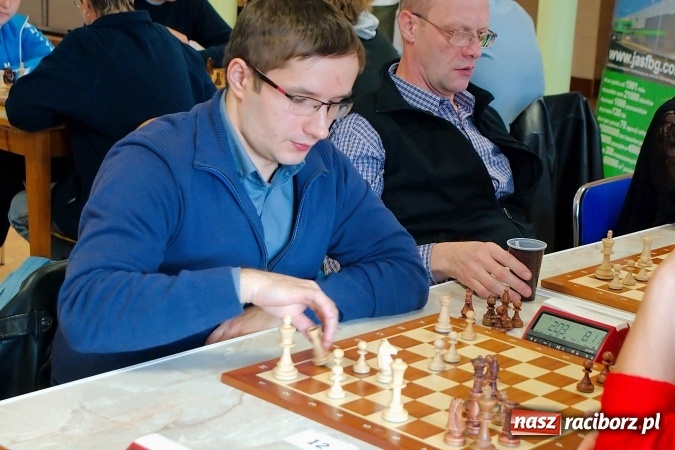Zdjęcie w galerii na portalu naszraciborz.pl: XII Międzynarodowy Memoriał Szachowy im. Wiesława Hanczarka w Raciborzu. Sprawdź wyniki! wiadomości z regionu
