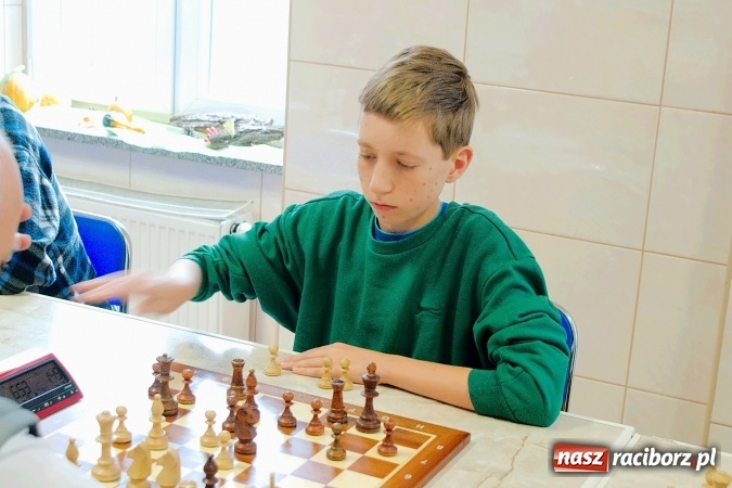 Zdjęcie w galerii na portalu naszraciborz.pl: XII Międzynarodowy Memoriał Szachowy im. Wiesława Hanczarka w Raciborzu. Sprawdź wyniki! wiadomości z regionu