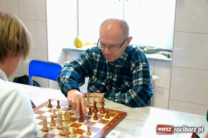 Zdjęcie w galerii na portalu naszraciborz.pl: XII Międzynarodowy Memoriał Szachowy im. Wiesława Hanczarka w Raciborzu. Sprawdź wyniki! wiadomości z regionu