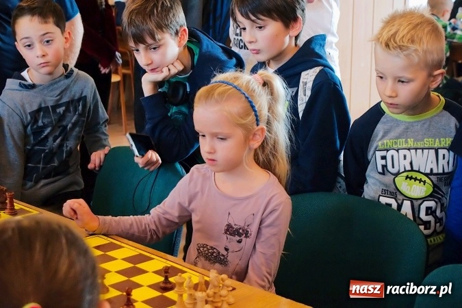 Zdjęcie w galerii na portalu naszraciborz.pl: XII Międzynarodowy Memoriał Szachowy im. Wiesława Hanczarka w Raciborzu. Sprawdź wyniki! wiadomości z regionu
