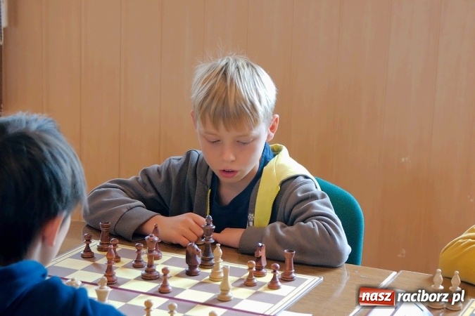 Zdjęcie w galerii na portalu naszraciborz.pl: XII Międzynarodowy Memoriał Szachowy im. Wiesława Hanczarka w Raciborzu. Sprawdź wyniki! wiadomości z regionu