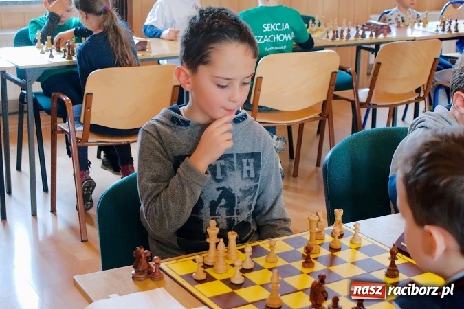Zdjęcie w galerii na portalu naszraciborz.pl: XII Międzynarodowy Memoriał Szachowy im. Wiesława Hanczarka w Raciborzu. Sprawdź wyniki! wiadomości z regionu