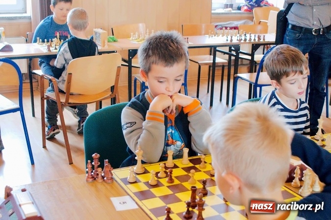 Zdjęcie w galerii na portalu naszraciborz.pl: XII Międzynarodowy Memoriał Szachowy im. Wiesława Hanczarka w Raciborzu. Sprawdź wyniki! wiadomości z regionu