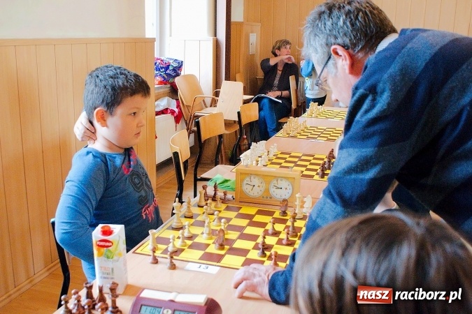 Zdjęcie w galerii na portalu naszraciborz.pl: XII Międzynarodowy Memoriał Szachowy im. Wiesława Hanczarka w Raciborzu. Sprawdź wyniki! wiadomości z regionu