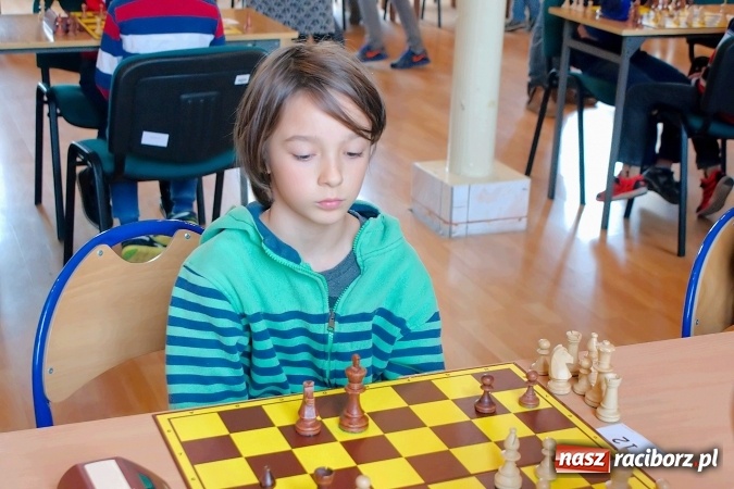 Zdjęcie w galerii na portalu naszraciborz.pl: XII Międzynarodowy Memoriał Szachowy im. Wiesława Hanczarka w Raciborzu. Sprawdź wyniki! wiadomości z regionu
