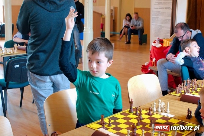 Zdjęcie w galerii na portalu naszraciborz.pl: XII Międzynarodowy Memoriał Szachowy im. Wiesława Hanczarka w Raciborzu. Sprawdź wyniki! wiadomości z regionu