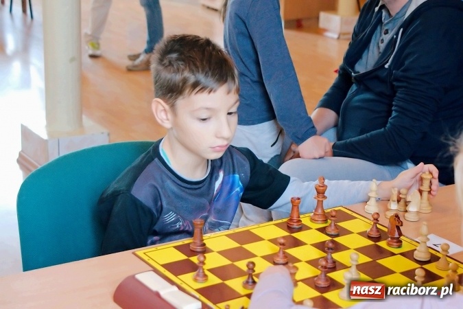 Zdjęcie w galerii na portalu naszraciborz.pl: XII Międzynarodowy Memoriał Szachowy im. Wiesława Hanczarka w Raciborzu. Sprawdź wyniki! wiadomości z regionu