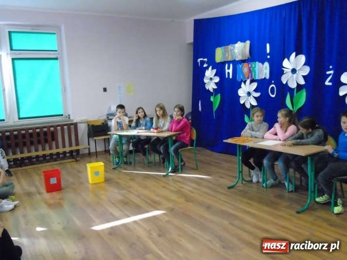 Zdjęcie w galerii na portalu naszraciborz.pl: Wielka walka z bykami - ortograficzna corrida w SP18 wiadomości z regionu