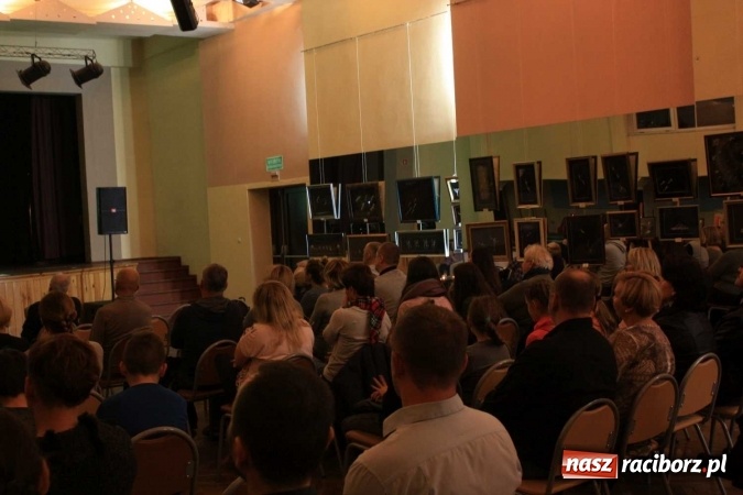 Zdjęcie w galerii na portalu naszraciborz.pl: Armenia, jakiej nie znamy. Wiecz&oacute;r ormiański w Krzanowicach wiadomości z regionu