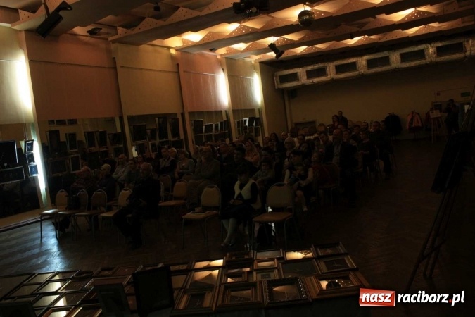 Zdjęcie w galerii na portalu naszraciborz.pl: Armenia, jakiej nie znamy. Wiecz&oacute;r ormiański w Krzanowicach wiadomości z regionu