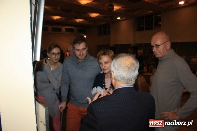 Zdjęcie w galerii na portalu naszraciborz.pl: Armenia, jakiej nie znamy. Wiecz&oacute;r ormiański w Krzanowicach wiadomości z regionu