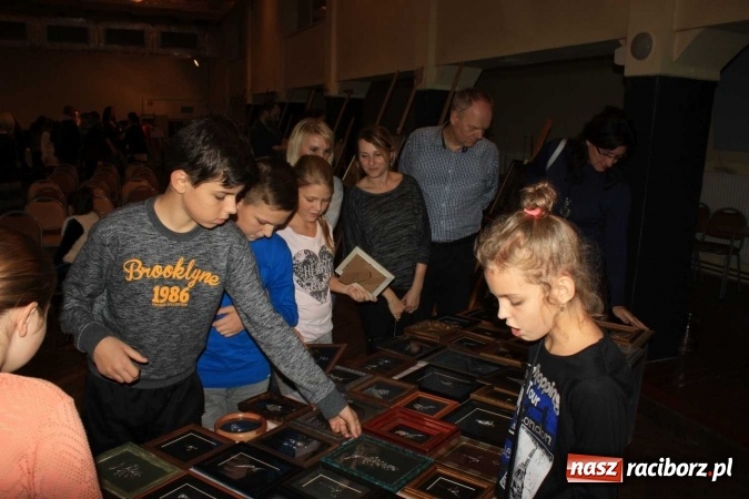 Zdjęcie w galerii na portalu naszraciborz.pl: Armenia, jakiej nie znamy. Wiecz&oacute;r ormiański w Krzanowicach wiadomości z regionu
