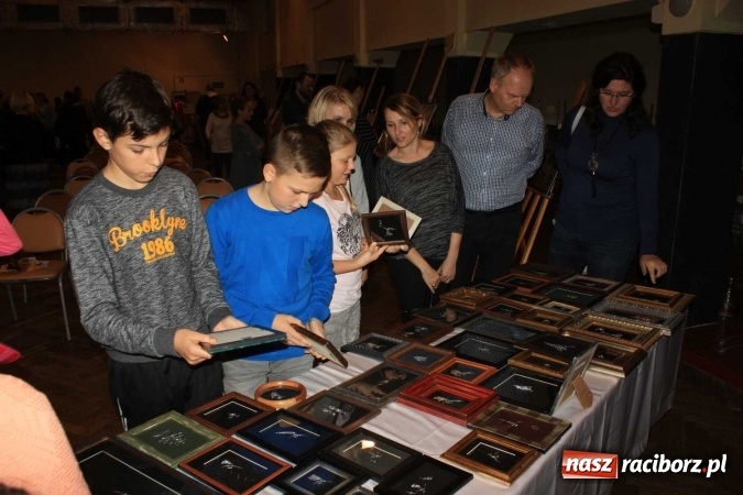 Zdjęcie w galerii na portalu naszraciborz.pl: Armenia, jakiej nie znamy. Wiecz&oacute;r ormiański w Krzanowicach wiadomości z regionu