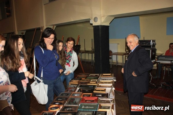 Zdjęcie w galerii na portalu naszraciborz.pl: Armenia, jakiej nie znamy. Wiecz&oacute;r ormiański w Krzanowicach wiadomości z regionu