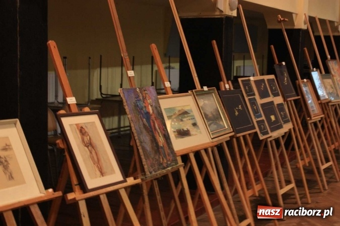 Zdjęcie w galerii na portalu naszraciborz.pl: Armenia, jakiej nie znamy. Wiecz&oacute;r ormiański w Krzanowicach wiadomości z regionu