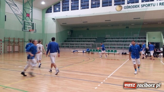 Zdjęcie w galerii na portalu naszraciborz.pl: Koszykówka. Trzecia wygrana Ofensywy  wiadomości z regionu