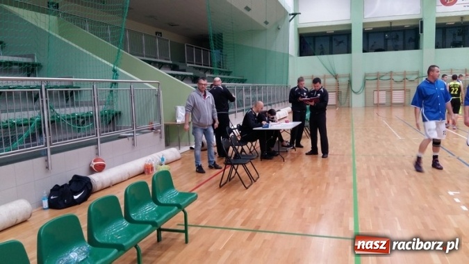 Zdjęcie w galerii na portalu naszraciborz.pl: Koszykówka. Trzecia wygrana Ofensywy  wiadomości z regionu