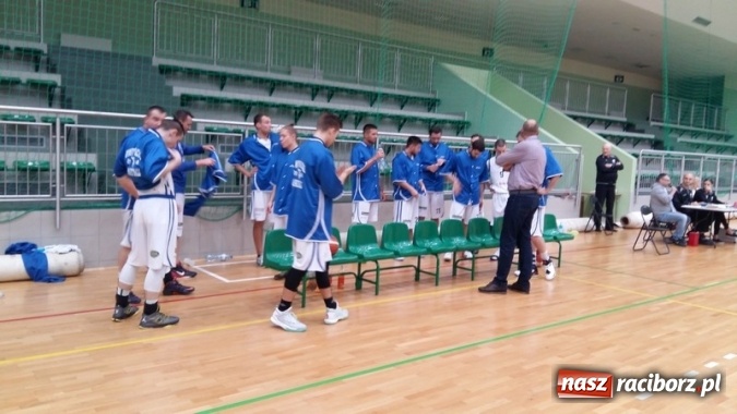 Zdjęcie w galerii na portalu naszraciborz.pl: Koszykówka. Trzecia wygrana Ofensywy  wiadomości z regionu