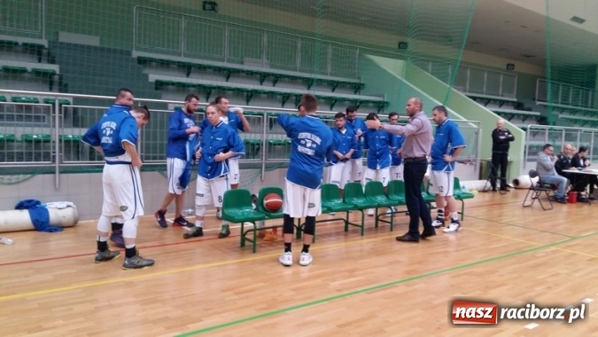 Zdjęcie w galerii na portalu naszraciborz.pl: Koszykówka. Trzecia wygrana Ofensywy  wiadomości z regionu