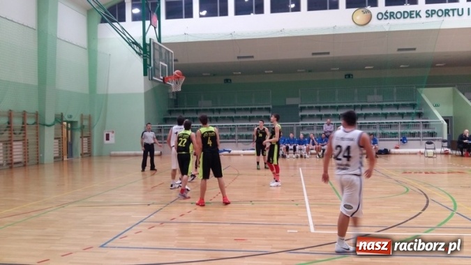 Zdjęcie w galerii na portalu naszraciborz.pl: Koszykówka. Trzecia wygrana Ofensywy  wiadomości z regionu