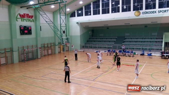 Zdjęcie w galerii na portalu naszraciborz.pl: Koszykówka. Trzecia wygrana Ofensywy  wiadomości z regionu