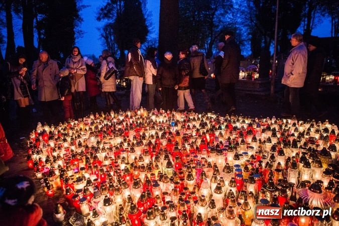 Zdjęcie w galerii na portalu naszraciborz.pl: Organizacja ruchu i komunikacja miejska we Wszystkich Świętych. Będzie dodatkowa bezpłatna linia autobusowa wiadomości z regionu
