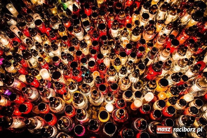 Zdjęcie w galerii na portalu naszraciborz.pl: Organizacja ruchu i komunikacja miejska we Wszystkich Świętych. Będzie dodatkowa bezpłatna linia autobusowa wiadomości z regionu