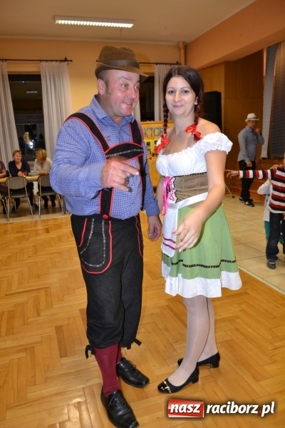 Zdjęcie w galerii na portalu naszraciborz.pl: Jubileuszowy Oktoberfest w Roszkowie wiadomości z regionu
