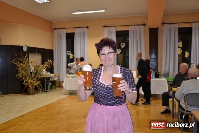 Zdjęcie w galerii na portalu naszraciborz.pl: Jubileuszowy Oktoberfest w Roszkowie wiadomości z regionu