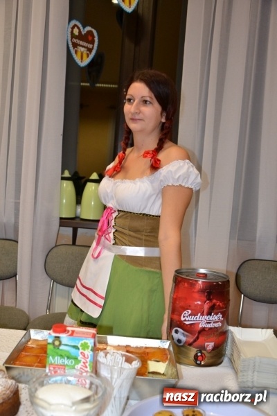 Zdjęcie w galerii na portalu naszraciborz.pl: Jubileuszowy Oktoberfest w Roszkowie wiadomości z regionu