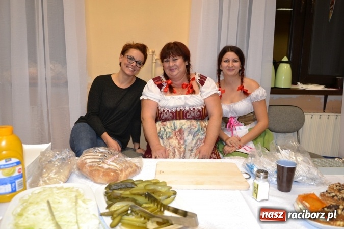 Zdjęcie w galerii na portalu naszraciborz.pl: Jubileuszowy Oktoberfest w Roszkowie wiadomości z regionu