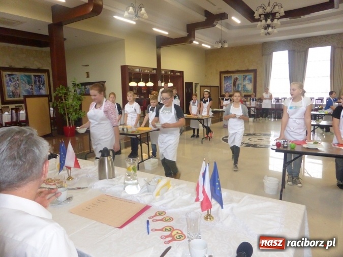 Zdjęcie w galerii na portalu naszraciborz.pl: W gminie Kornowac ruszył projekt Polsko-czeska promocja zdrowia, ekologii i spędzania wolnego czasu wiadomości z regionu