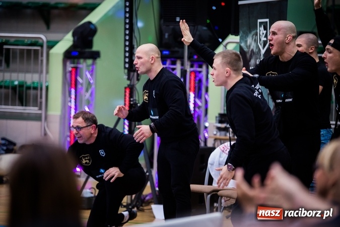 Zdjęcie w galerii na portalu naszraciborz.pl: Krajowa Liga Zapaśnicza: Inauguracyjne zwycięstwo MKZ Unia Racibórz wiadomości z regionu