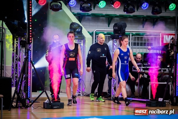 Zdjęcie w galerii na portalu naszraciborz.pl: Krajowa Liga Zapaśnicza: Inauguracyjne zwycięstwo MKZ Unia Racibórz wiadomości z regionu
