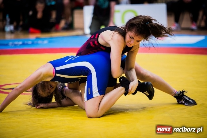 Zdjęcie w galerii na portalu naszraciborz.pl: Krajowa Liga Zapaśnicza: Inauguracyjne zwycięstwo MKZ Unia Racibórz wiadomości z regionu