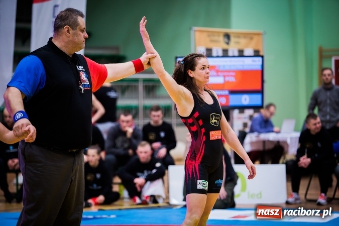 Zdjęcie w galerii na portalu naszraciborz.pl: Krajowa Liga Zapaśnicza: Inauguracyjne zwycięstwo MKZ Unia Racibórz wiadomości z regionu